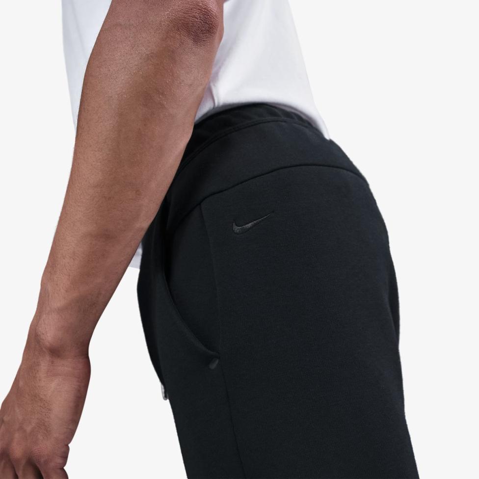 Outlet Чоловічі штани NIKE KB M TCH FLC JGGR IB2716-010_image_4
