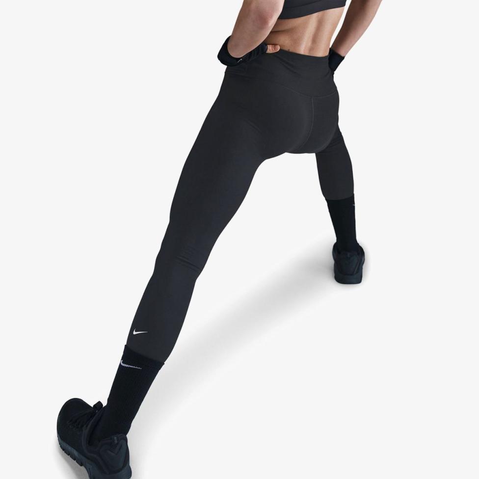 Outlet Жіночі лосини NIKE DRI-FIT ONE IB9382-010
