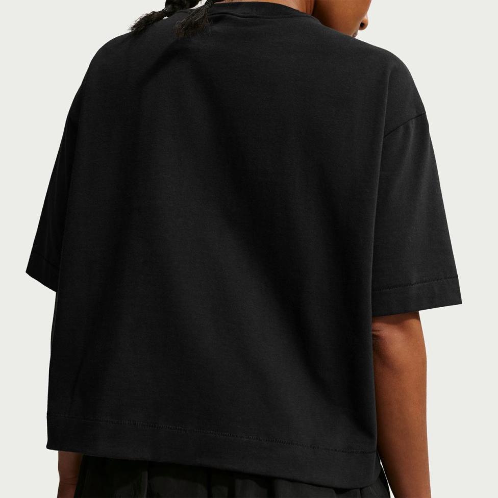 Outlet Жіноча футболка NIKE W NSW SS TEE BOXY SCRIPT IH7607-010