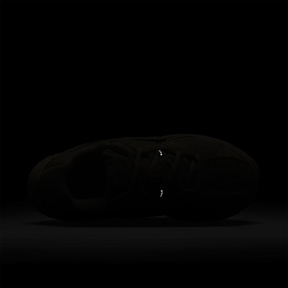 Outlet Женские кроссовки NIKE W V5 RNR II6294-100_image_9