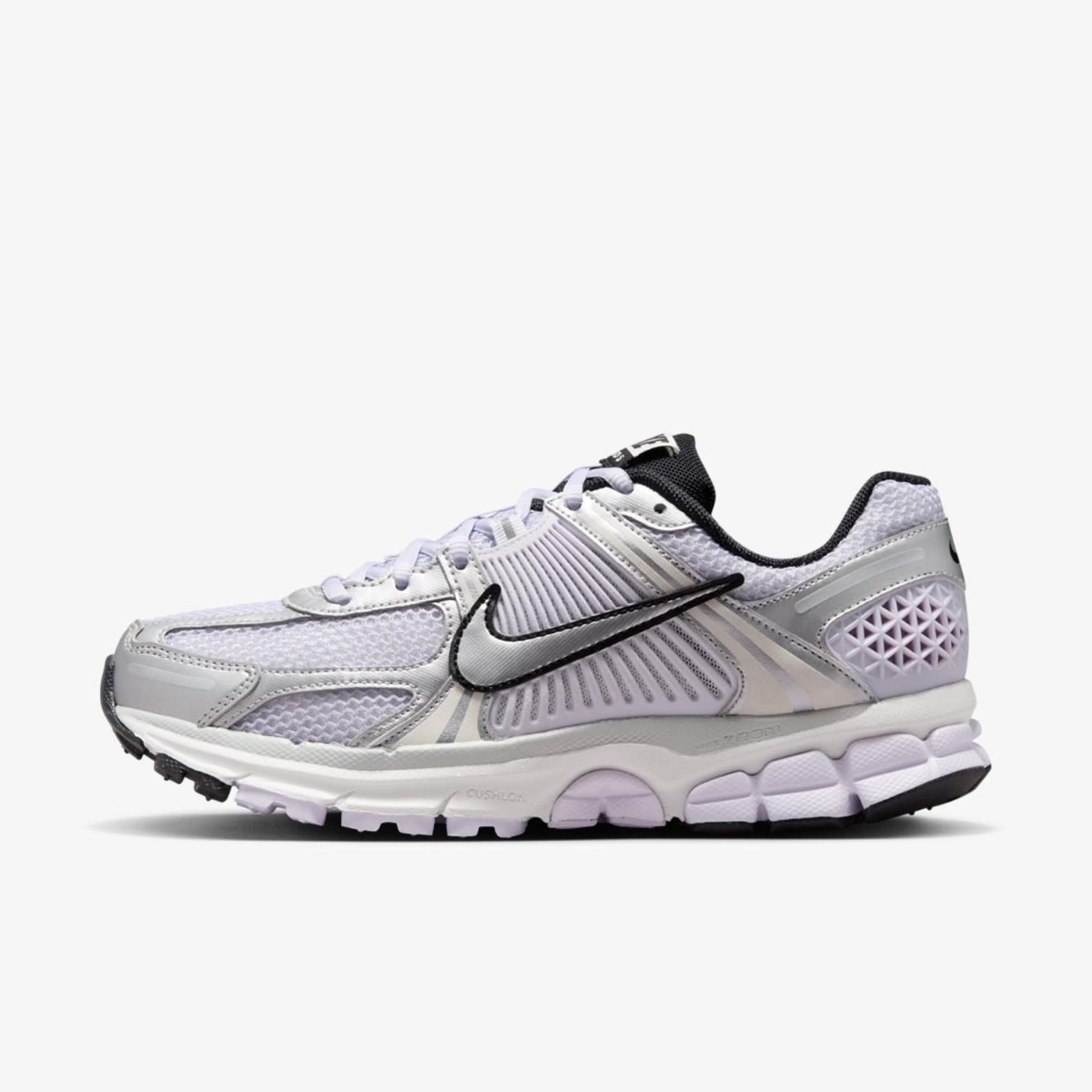 Outlet Жіночі кросівки NIKE W ZOOM VOMERO 5 M IB7253-500