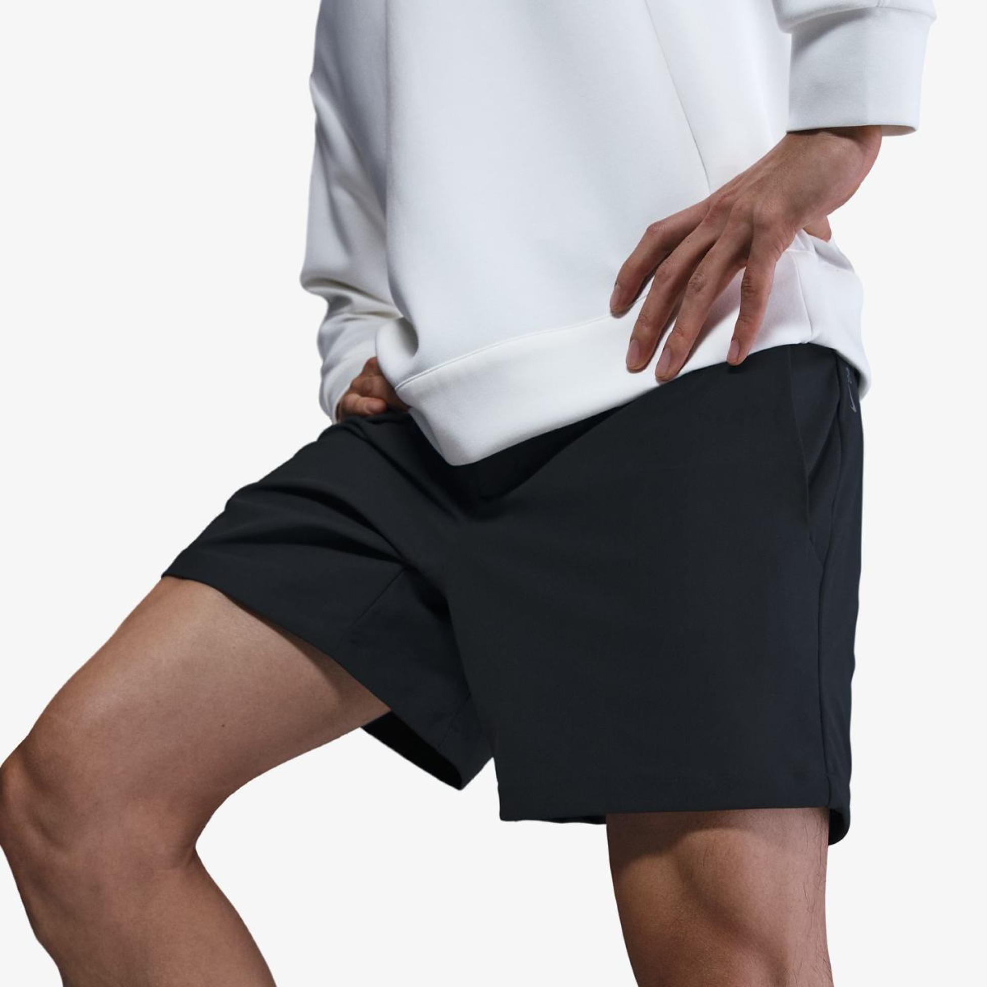 Outlet Чоловічі шорти NIKE M NK DF 24.7 PS 6IN SHORT HQ6933-010