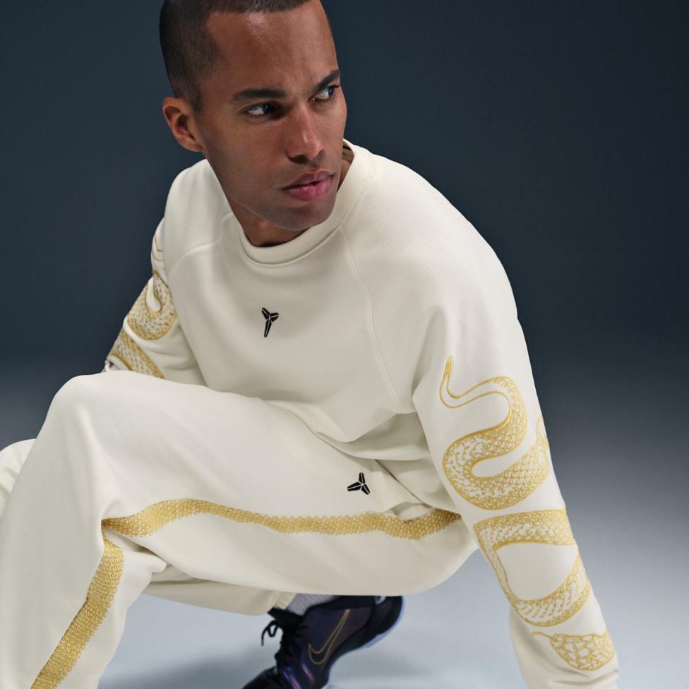 Outlet Чоловіча толстовка NIKE KB U NK TF CREW LNY HQ4697-133_image_3