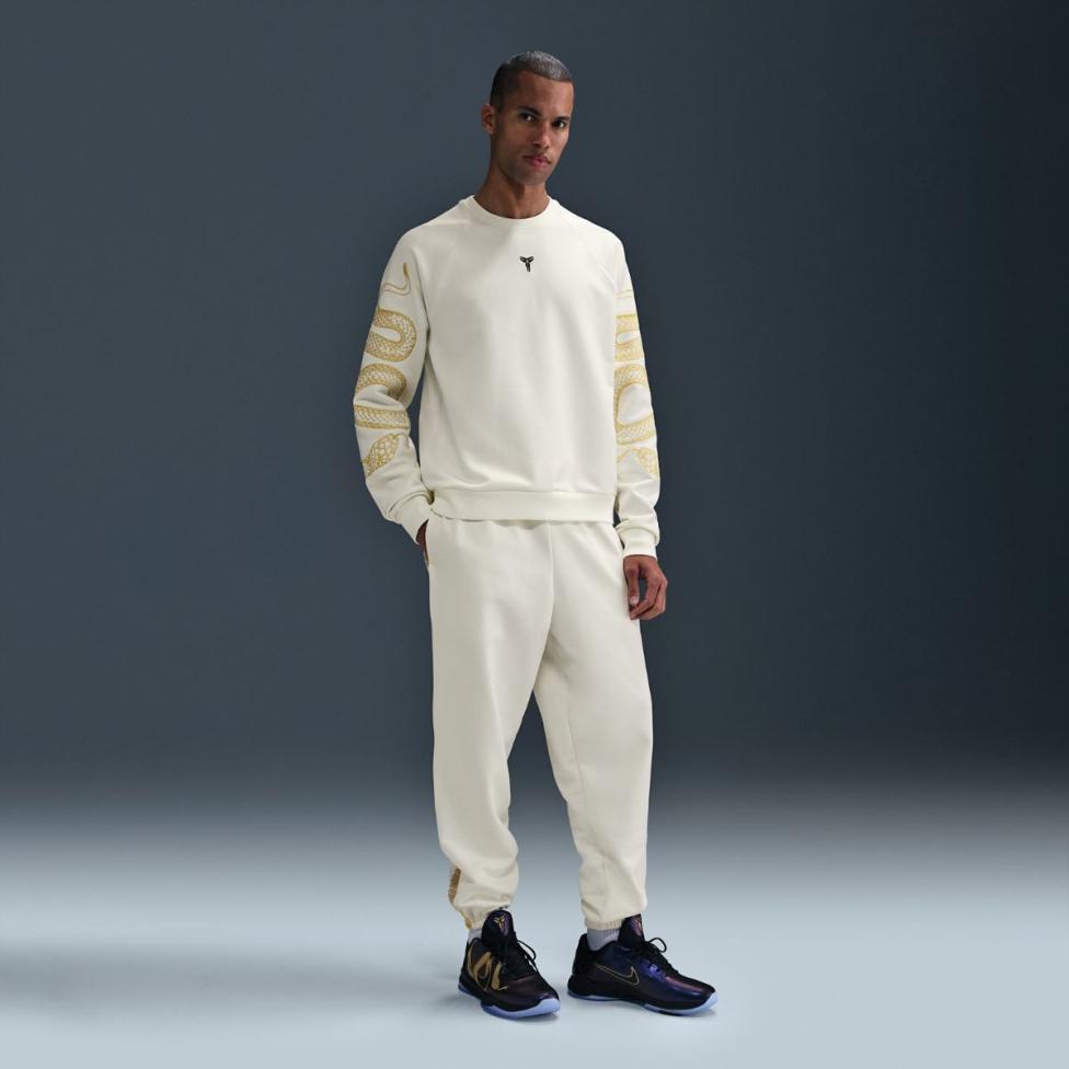 Outlet Чоловіча толстовка NIKE KB U NK TF CREW LNY HQ4697-133_image_4