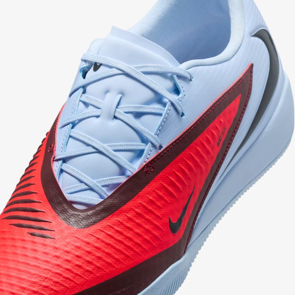 Outlet Чоловічі бутси NIKE PHANTOM 6 LOW ACAD IC HQ2319-400