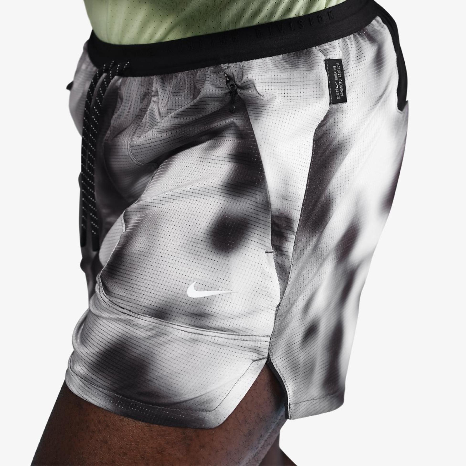 Outlet Чоловічі шорти NIKE M NK DFADV RD BREATHE 4BF SHOR HJ4150-010