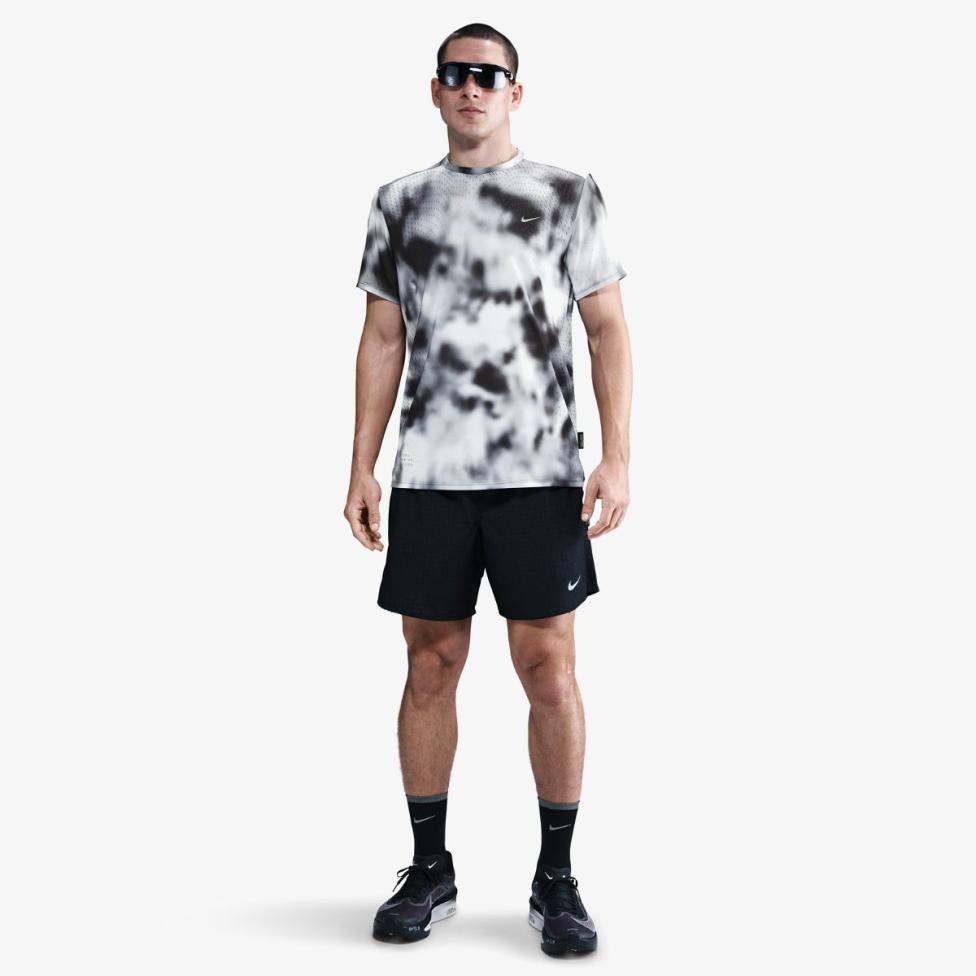 Outlet Мужская футболка NIKE M NK DFADV RD BREATHE SS TOP HJ4148-010_image_4