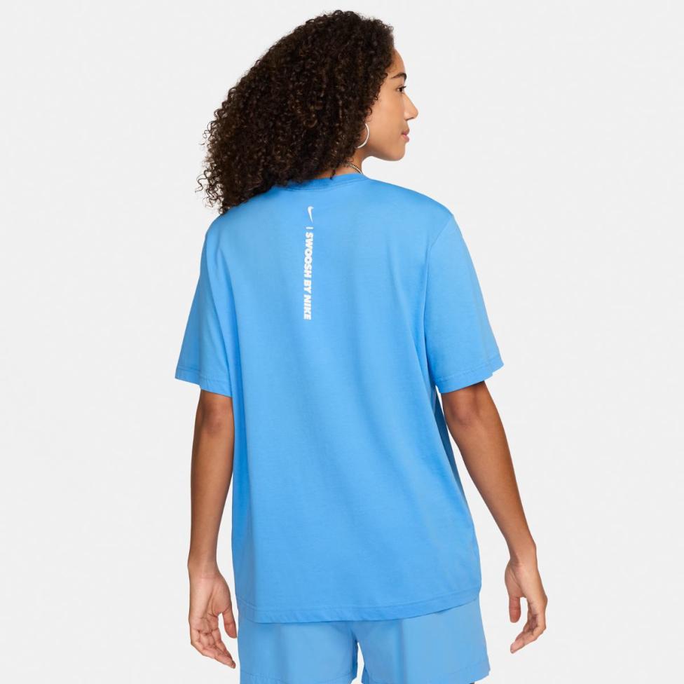 Outlet Жіноча футболка NIKE W NSW TEE BF GLS FZ4634-412