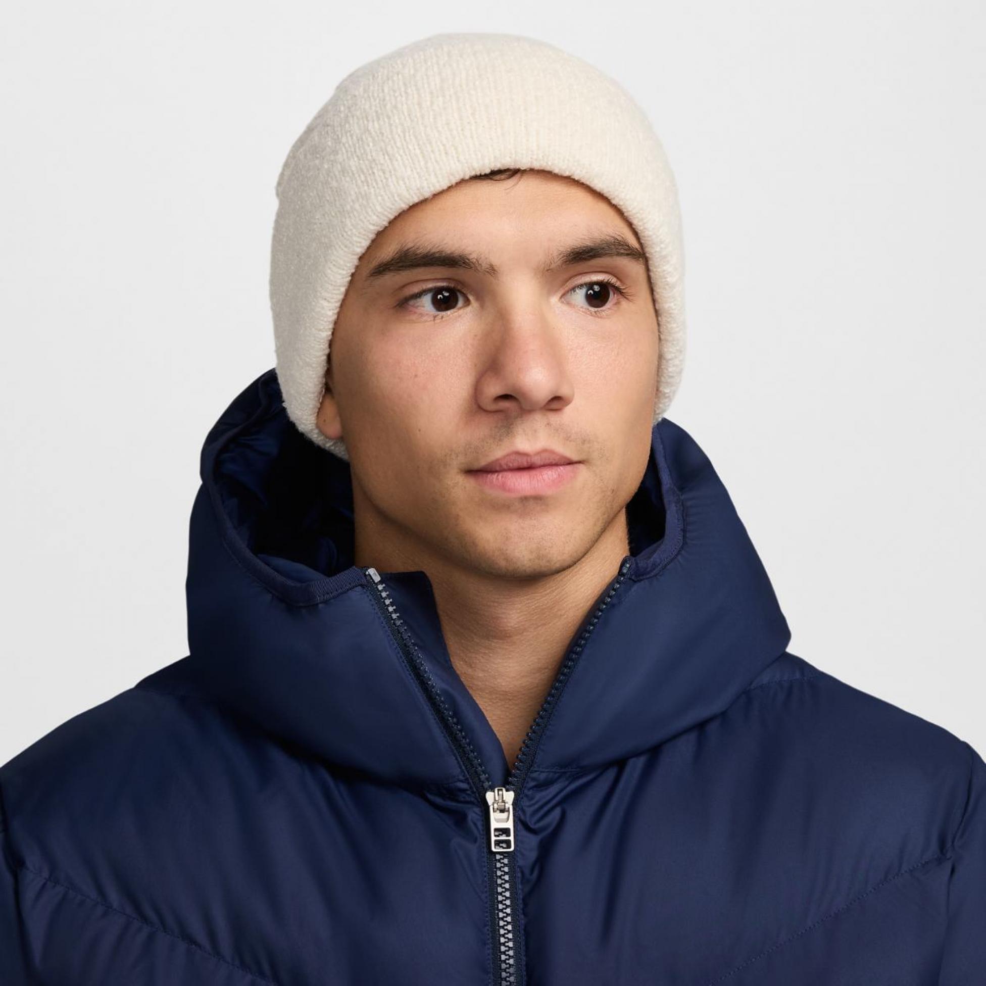 Outlet Шапка NIKE U NK PEAK BEANIE TC COZY F24 L FZ2125-110