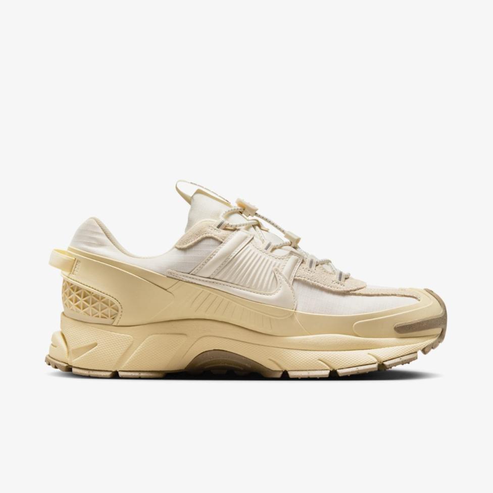 Outlet Мужские кроссовки NIKE ZOOM VOMERO ROAM FV2295-101_image_3
