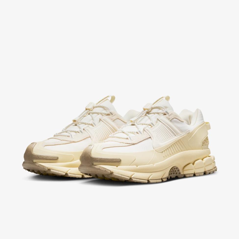 Outlet Мужские кроссовки NIKE ZOOM VOMERO ROAM FV2295-101_image_5