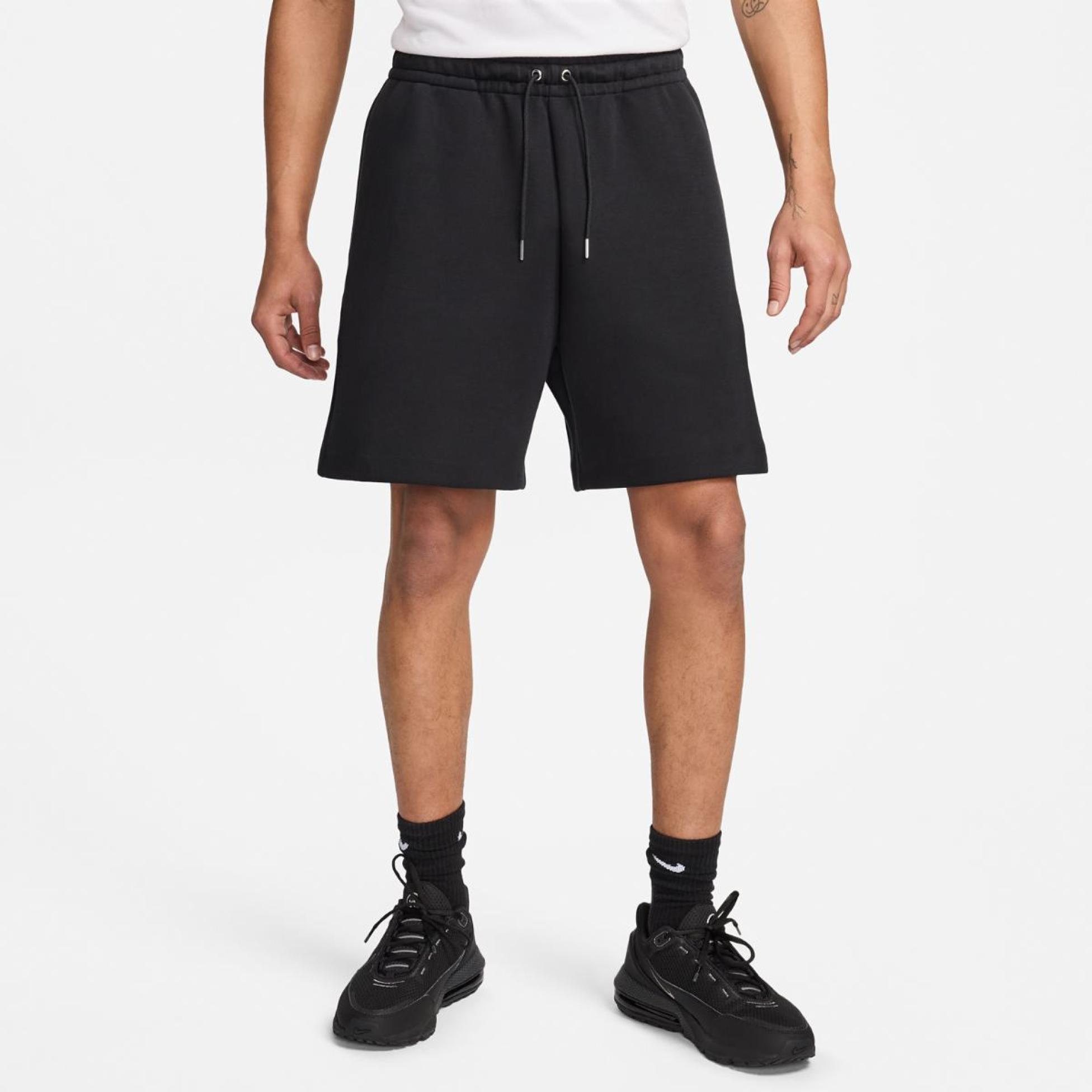 Outlet Чоловічі шорти NIKE M NSW TCH FLC RI SHORT FN3933-010