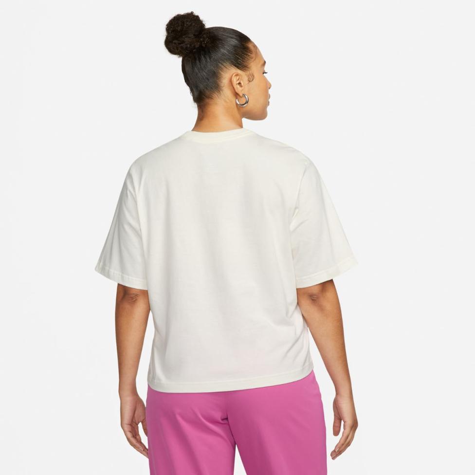 Outlet Жіноча футболка NIKE W NSW TEE OC 3 BOXY FB8191-133