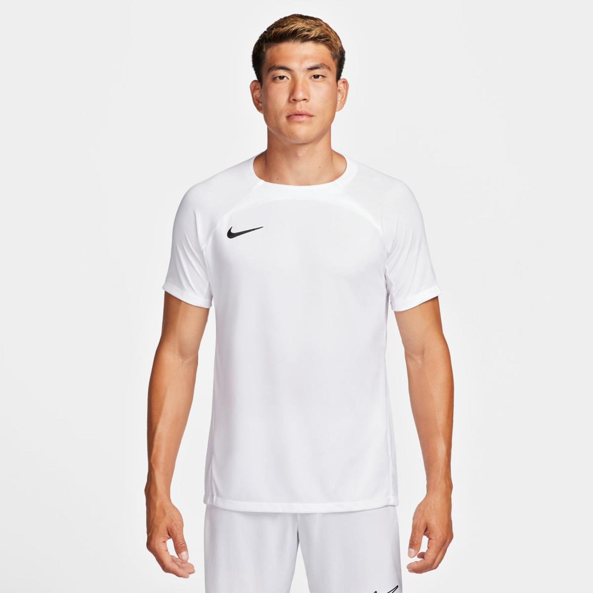 Outlet Чоловіча футболка NIKE M NK DF STRKE III JSY SS DR0889-100