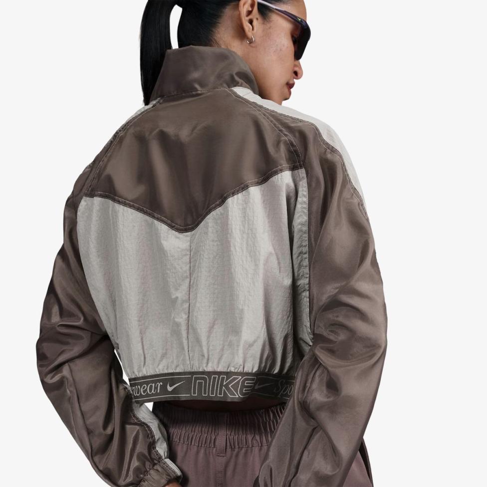Outlet Жіноча вітрівка NIKE W NSW JKT WVN STREET GLS HV6523-289
