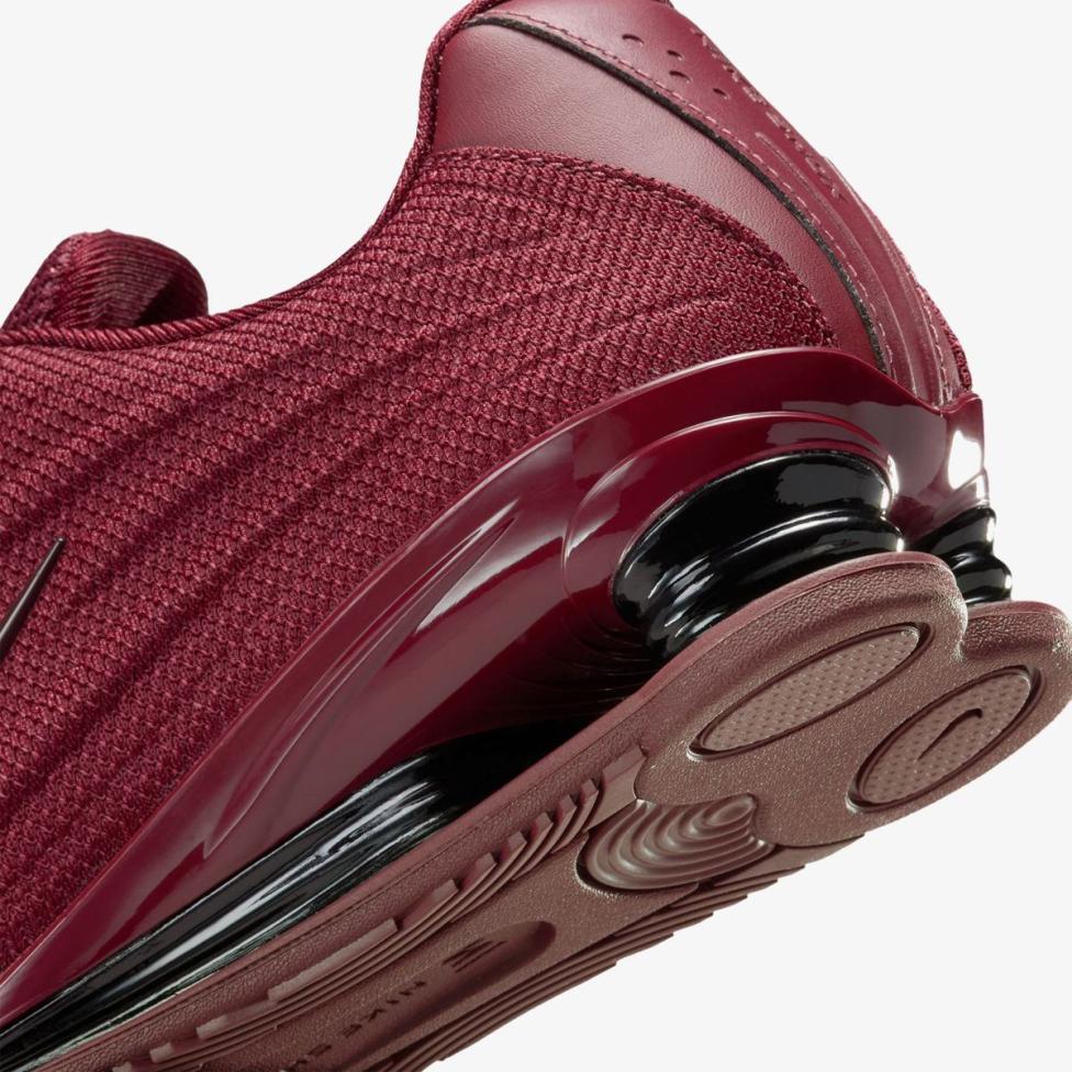 Outlet Жіночі кросівки NIKE W SHOX Z HQ7540-600_image_6