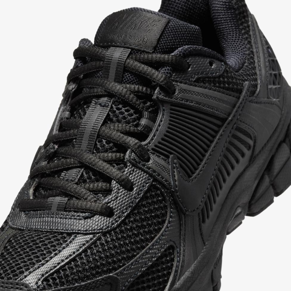 Outlet Дитячі кросівки NIKE VOMERO 5 (GS) HF6998-007_image_7