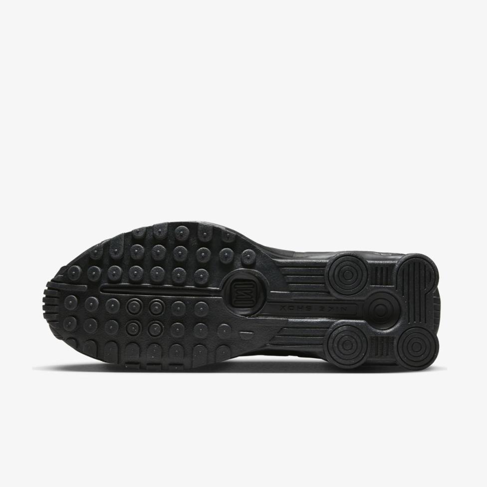 Outlet Чоловічі кросівки NIKE SHOX R4 HQ1988-001