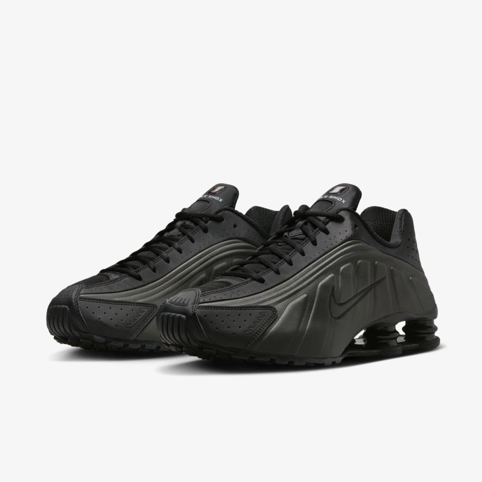 Outlet Чоловічі кросівки NIKE SHOX R4 HQ1988-001_image_5