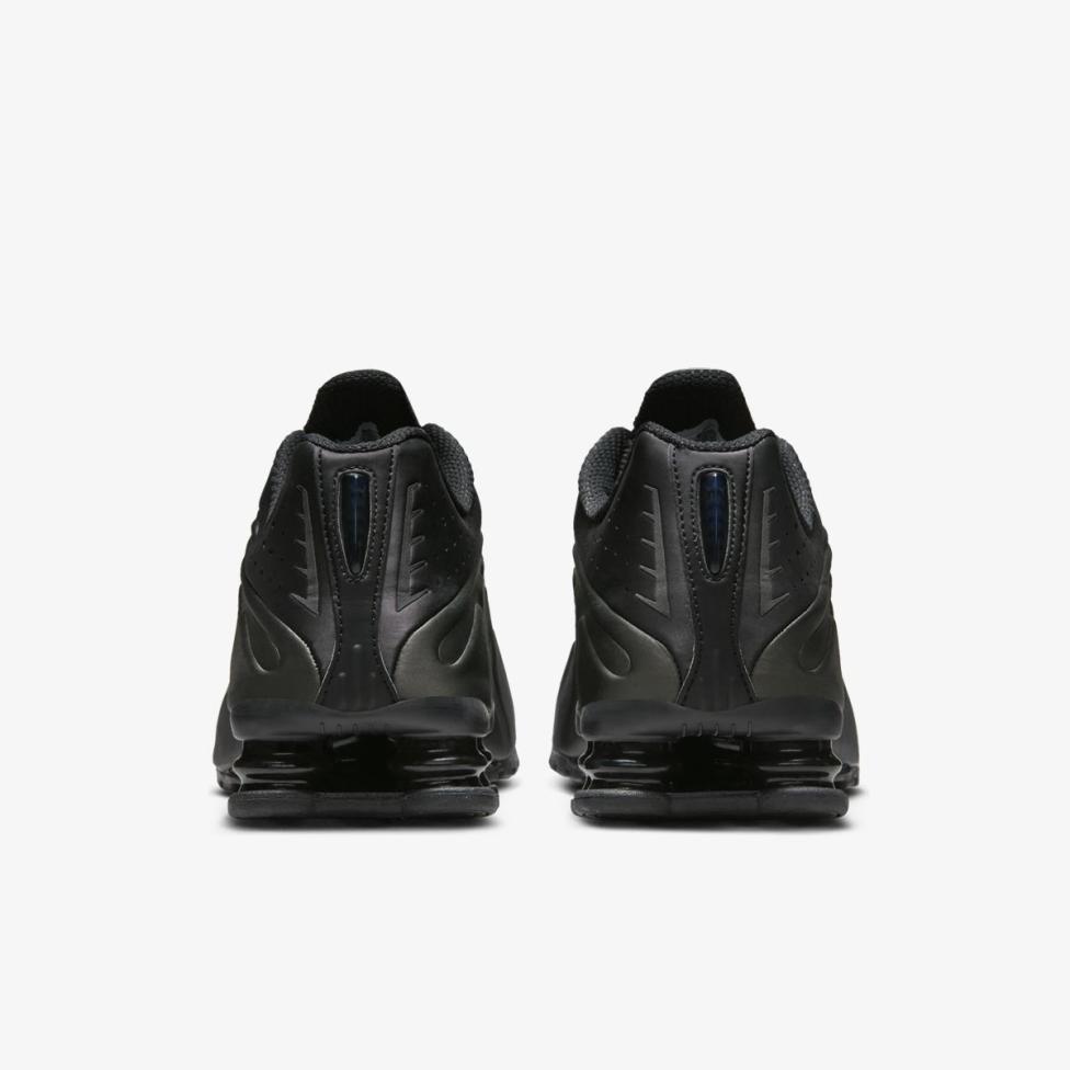Outlet Чоловічі кросівки NIKE SHOX R4 HQ1988-001_image_6