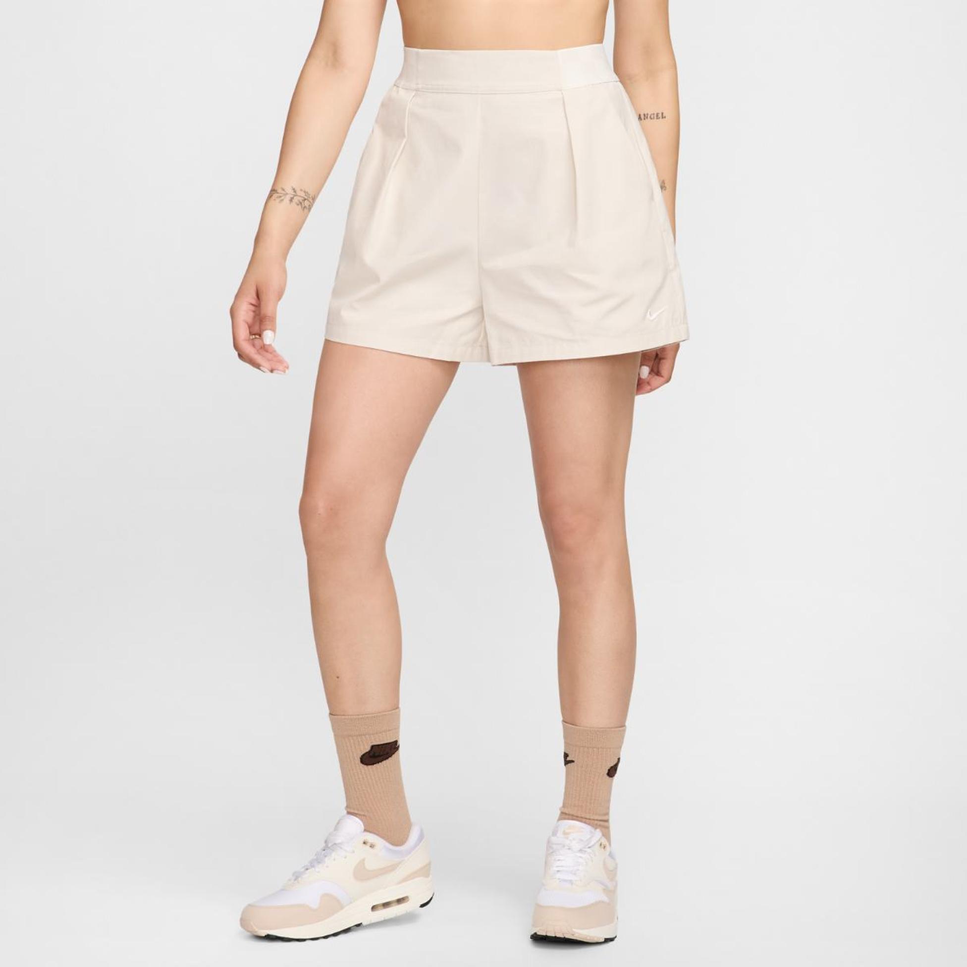 Outlet Жіночі шорти NIKE W NSW CLLCTN 3 TROUSER SHORT FN2167-104