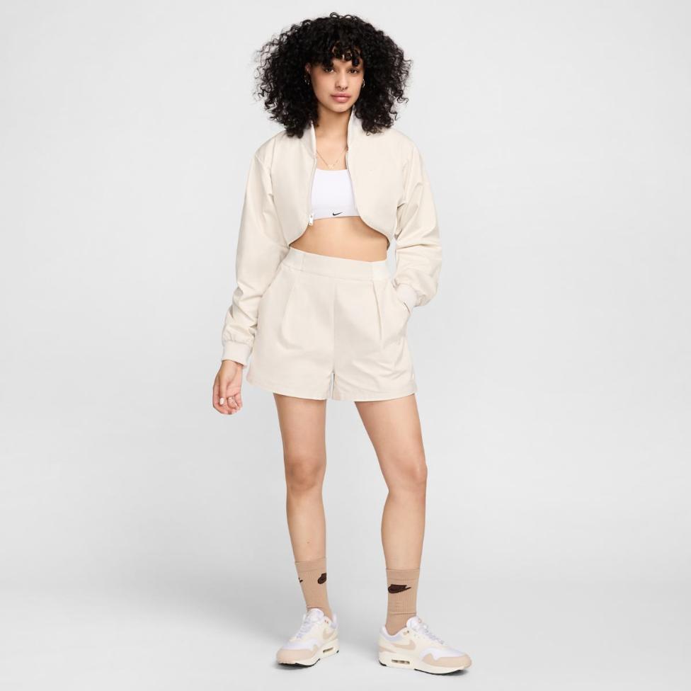 Outlet Жіночі шорти NIKE W NSW CLLCTN 3 TROUSER SHORT FN2167-104