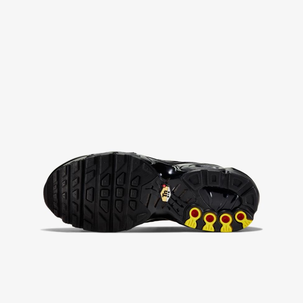 Outlet Дитячі кросівки NIKE AIR MAX PLUS TRIPLE BLACK (GS) CD0609-001