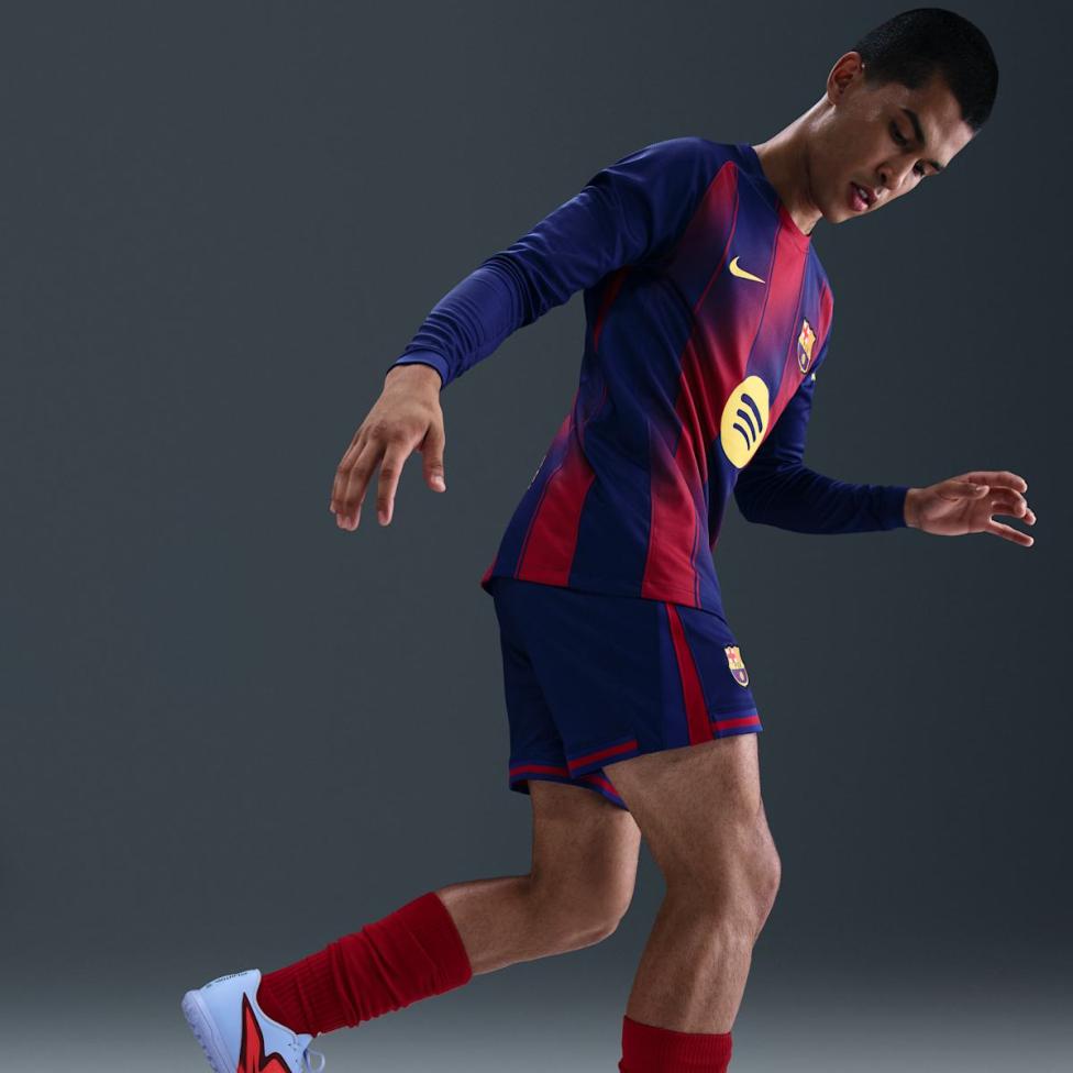 Outlet Чоловічі шорти NIKE FCB M NK DF SHORT STAD HM HJ4674-455_image_3