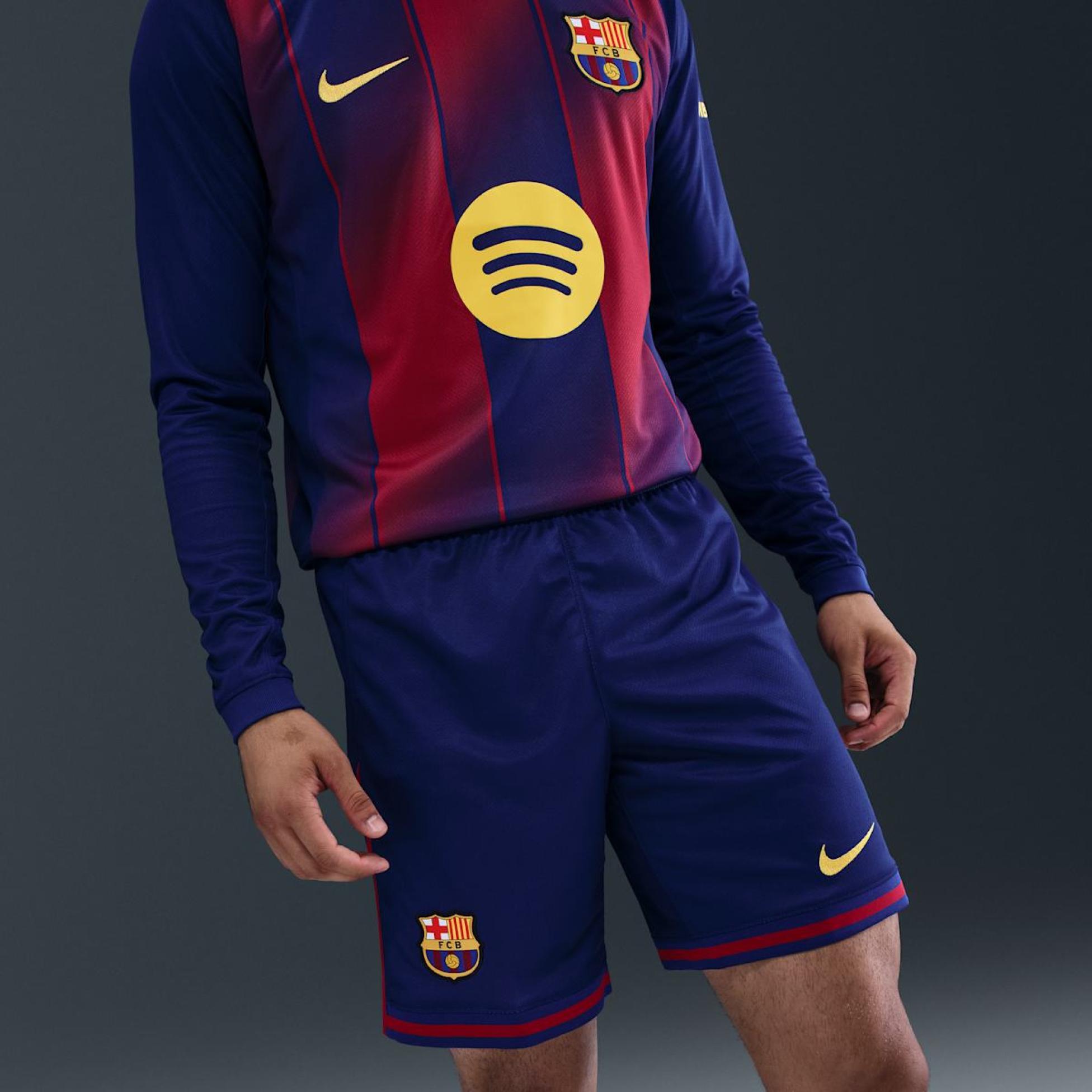 Outlet Чоловічі шорти NIKE FCB M NK DF SHORT STAD HM HJ4674-455