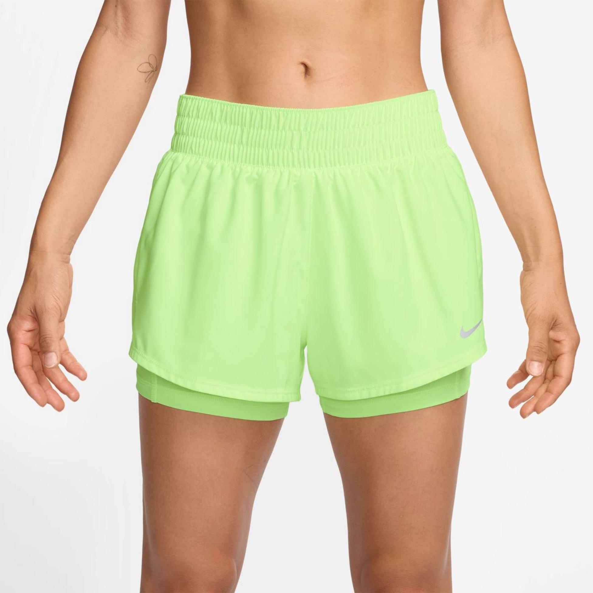 Outlet Жіночі шорти NIKE W NK ONE DF MR 3IN 2N1 SHORT DX6012-701