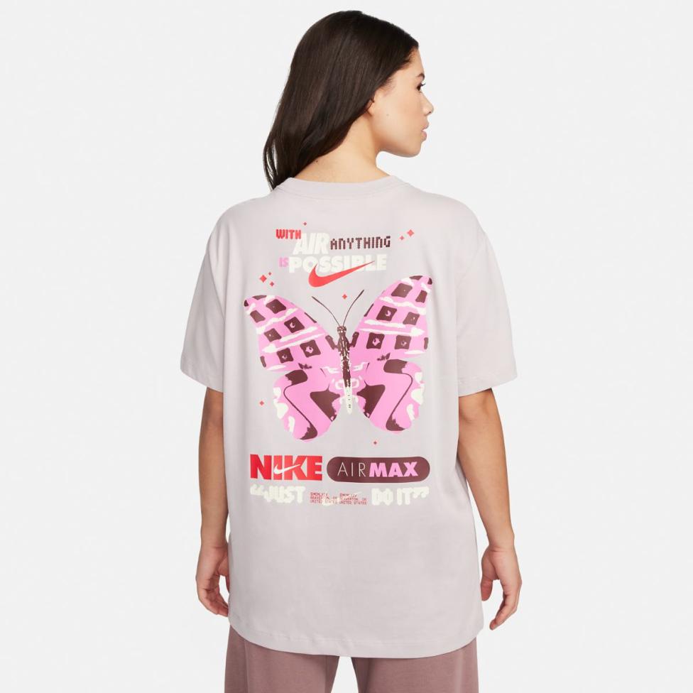 Outlet Жіноча футболка NIKE W NSW TEE OC 2 BF AMD FQ8873-019