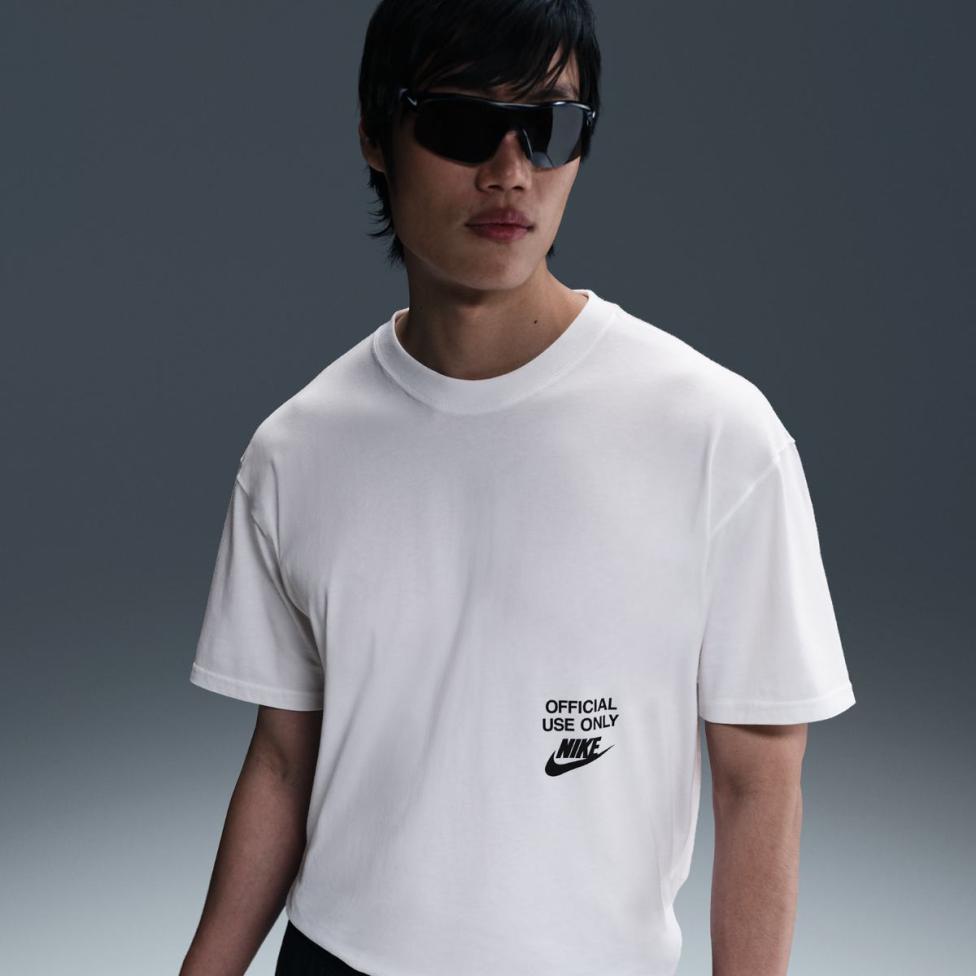 Outlet Мужская футболка NIKE U NSW TEE M90 OC REMIX HJ0774-100_image_4