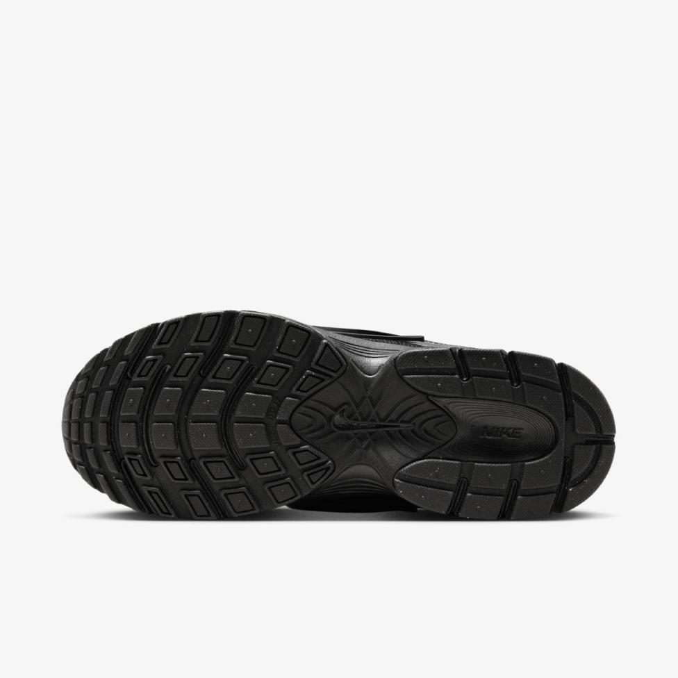 Outlet Жіночі кросівки NIKE W V5 RNR HQ7901-001