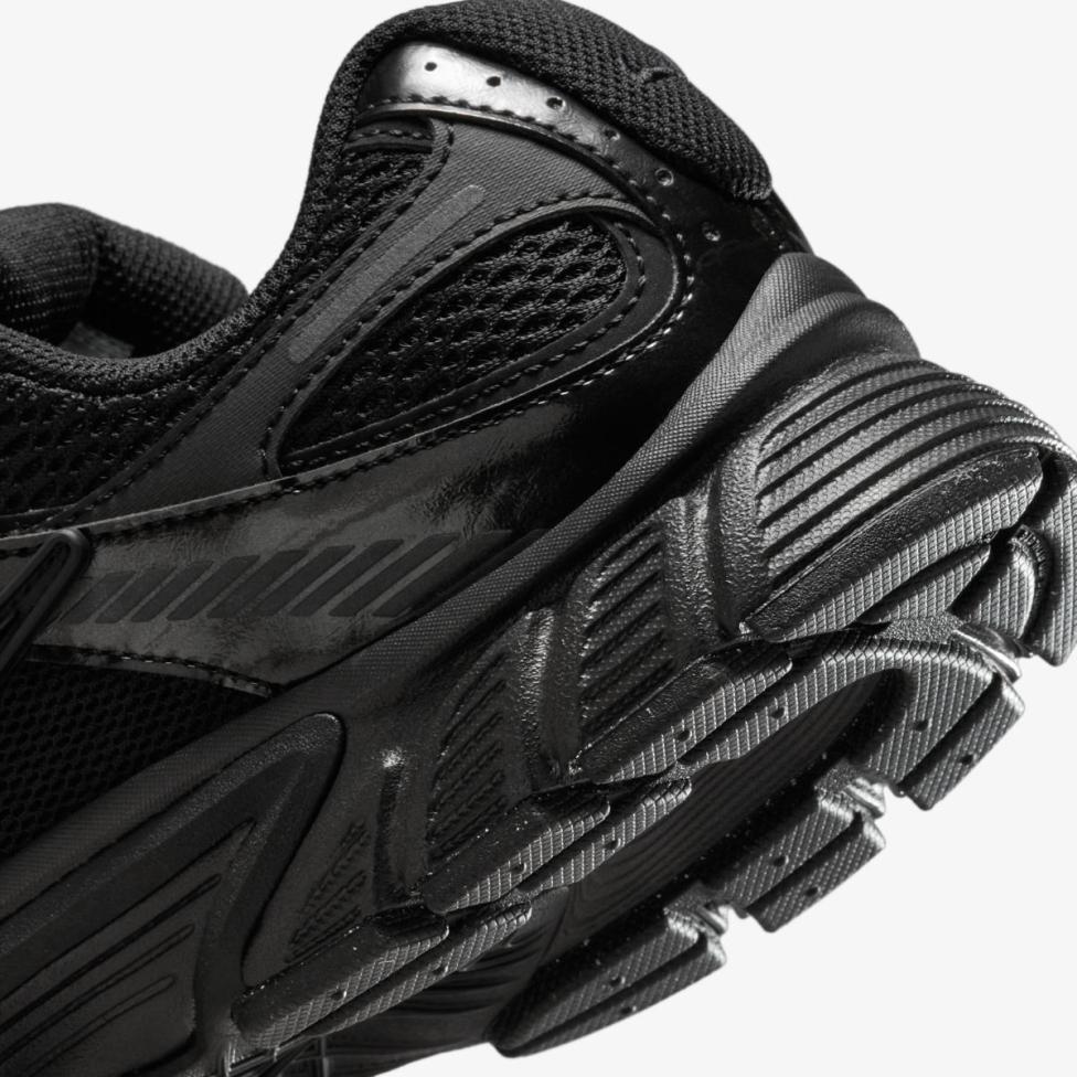 Outlet Жіночі кросівки NIKE W V5 RNR HQ7901-001_image_8