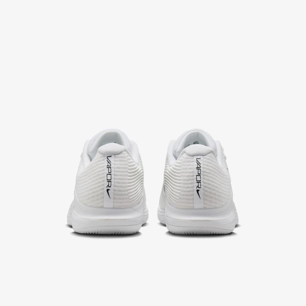 Outlet Чоловічі кросівки NIKE M ZOOM VAPOR 12 HC FV5552-101_image_6