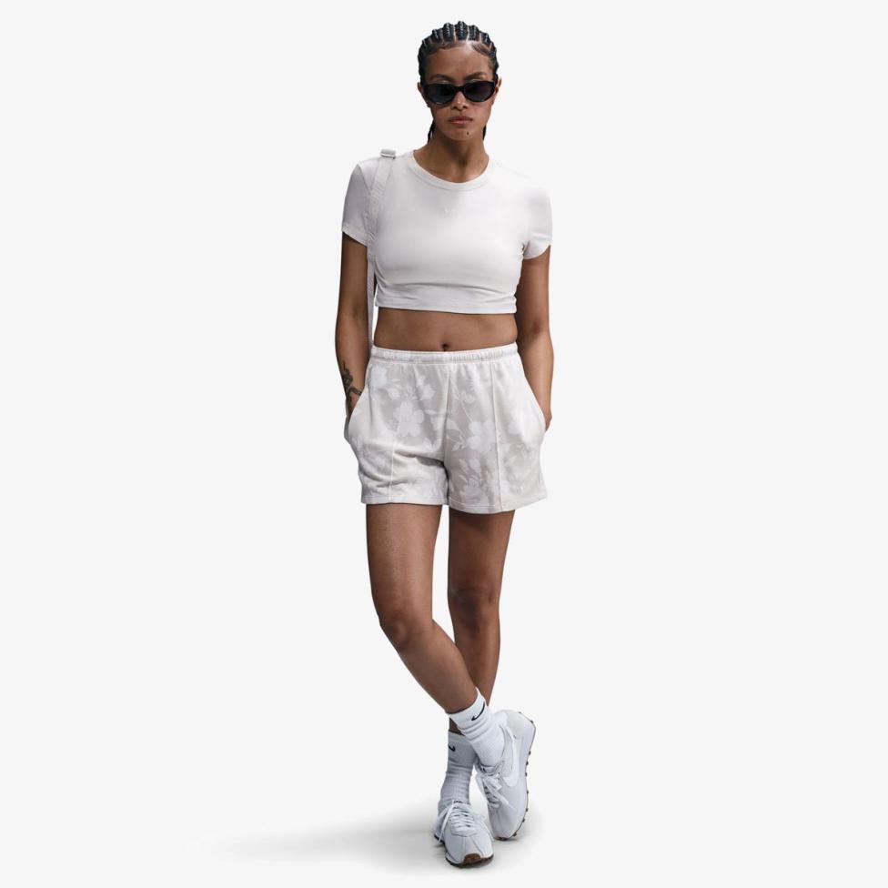Outlet Жіночі шорти NIKE W NSW NK CHLL FT MR 4 AOP SHT HQ5704-104