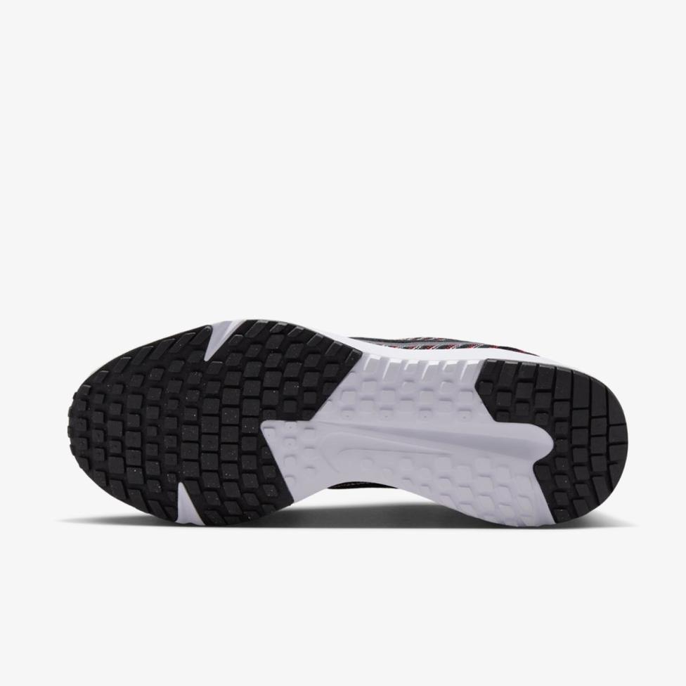 Outlet Чоловічі кросівки NIKE RUN DEFY HM9594-001
