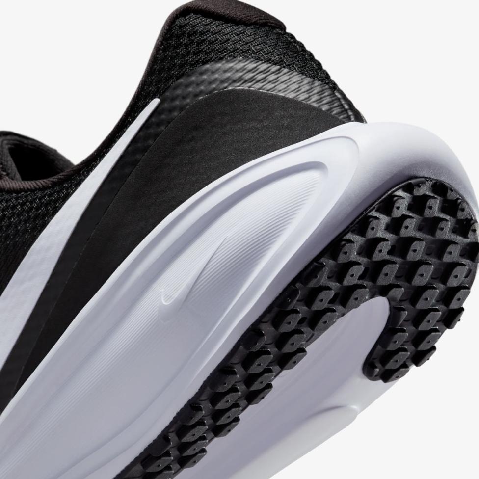 Outlet Жіночі кросівки NIKE W REVOLUTION 8 HJ8485-001_image_8
