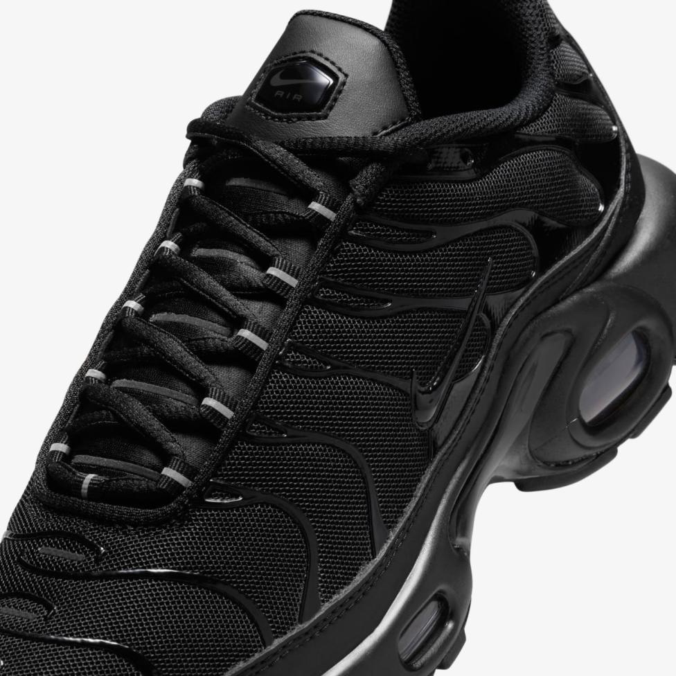 Outlet Женские кроссовки NIKE WMNS AIR MAX PLUS DM2362-002_image_7