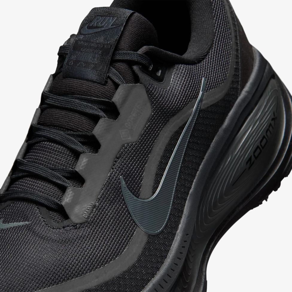 Outlet Мужские кроссовки NIKE VOMERO 18 GORE-TEX TRIPLE BLACK HQ7001-001_image_7