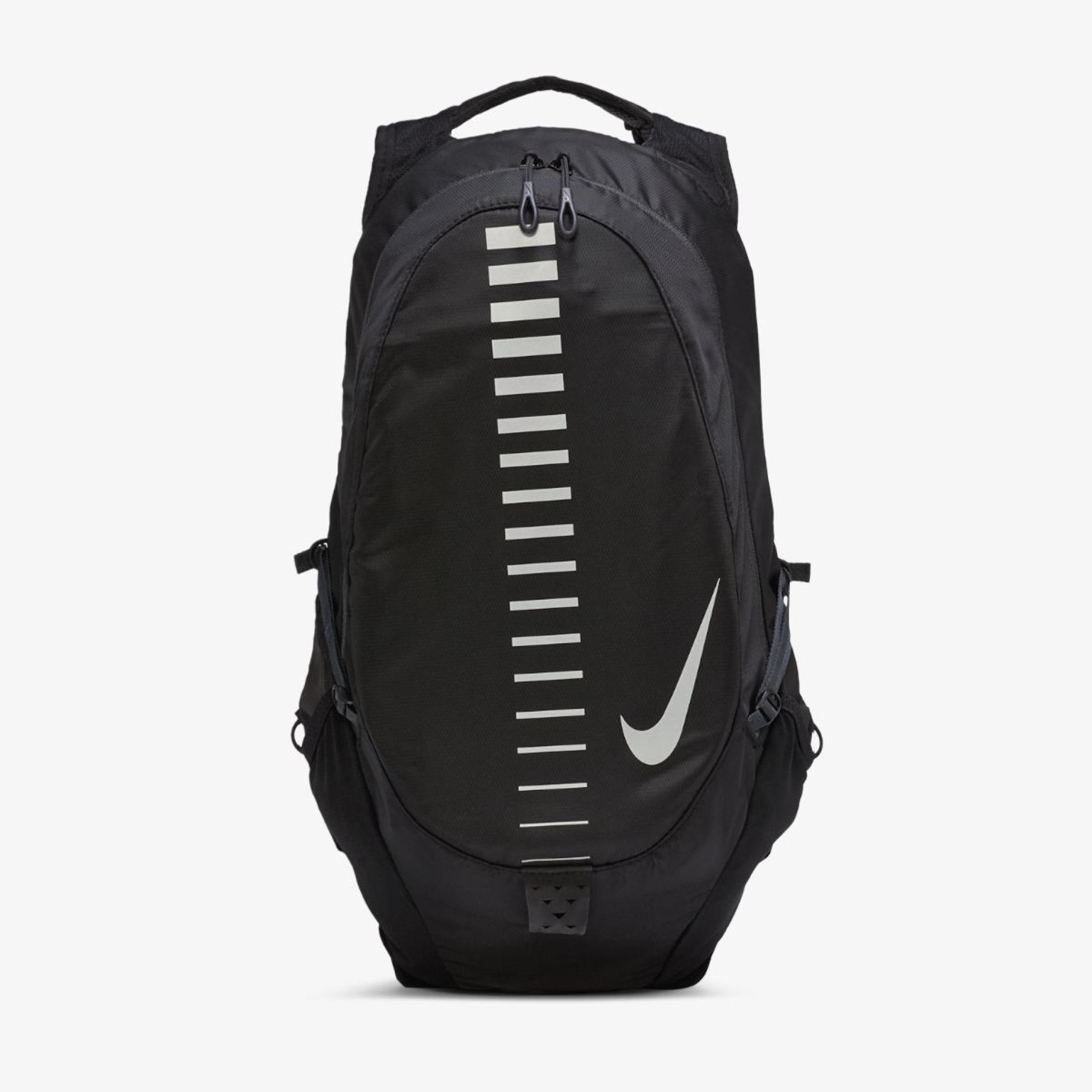 Outlet Рюкзак NIKE COMMUTER BACKPACK 15 L BLACK/ANTHRACITE/SILVER NS N.000.3567.045.NS