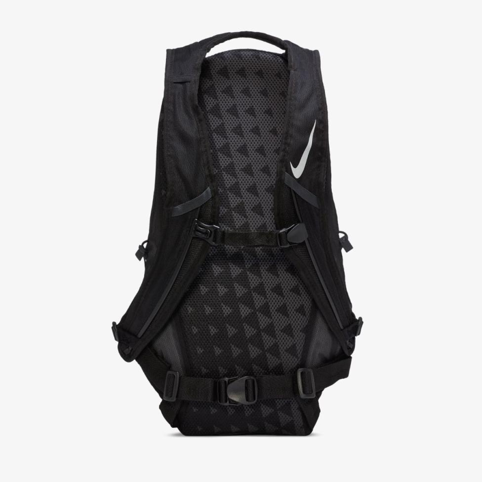 Outlet Рюкзак NIKE COMMUTER BACKPACK 15 L BLACK/ANTHRACITE/SILVER NS N.000.3567.045.NS