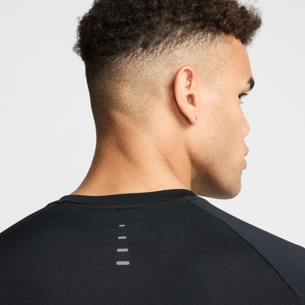 Outlet Мужская футболка NIKE M NK Dri-FITADV STRIDE SS TOP HV5203-010_image_6