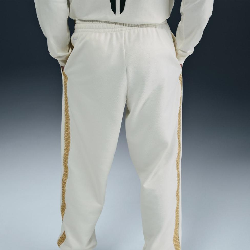 Outlet Чоловічі штани NIKE KB U NK TF PANT LNY HQ4699-133