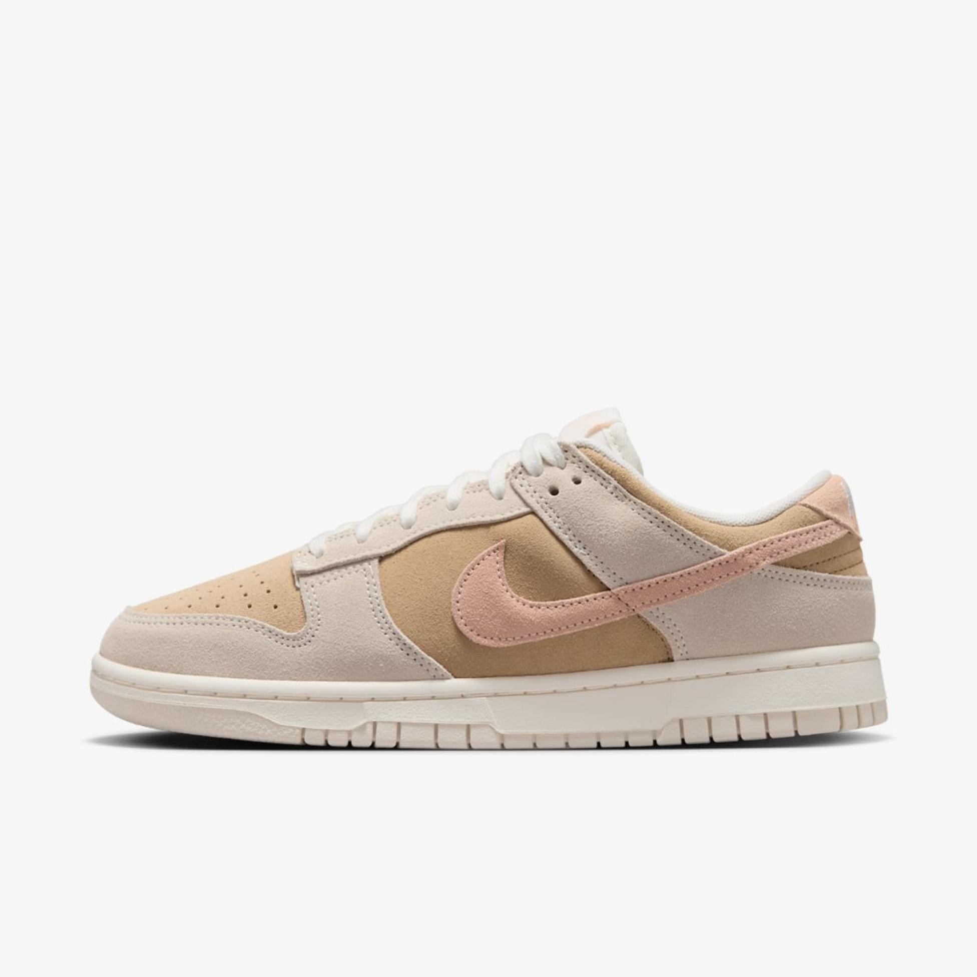 Outlet Жіночі кросівки NIKE WMNS DUNK LOW IB4367-030