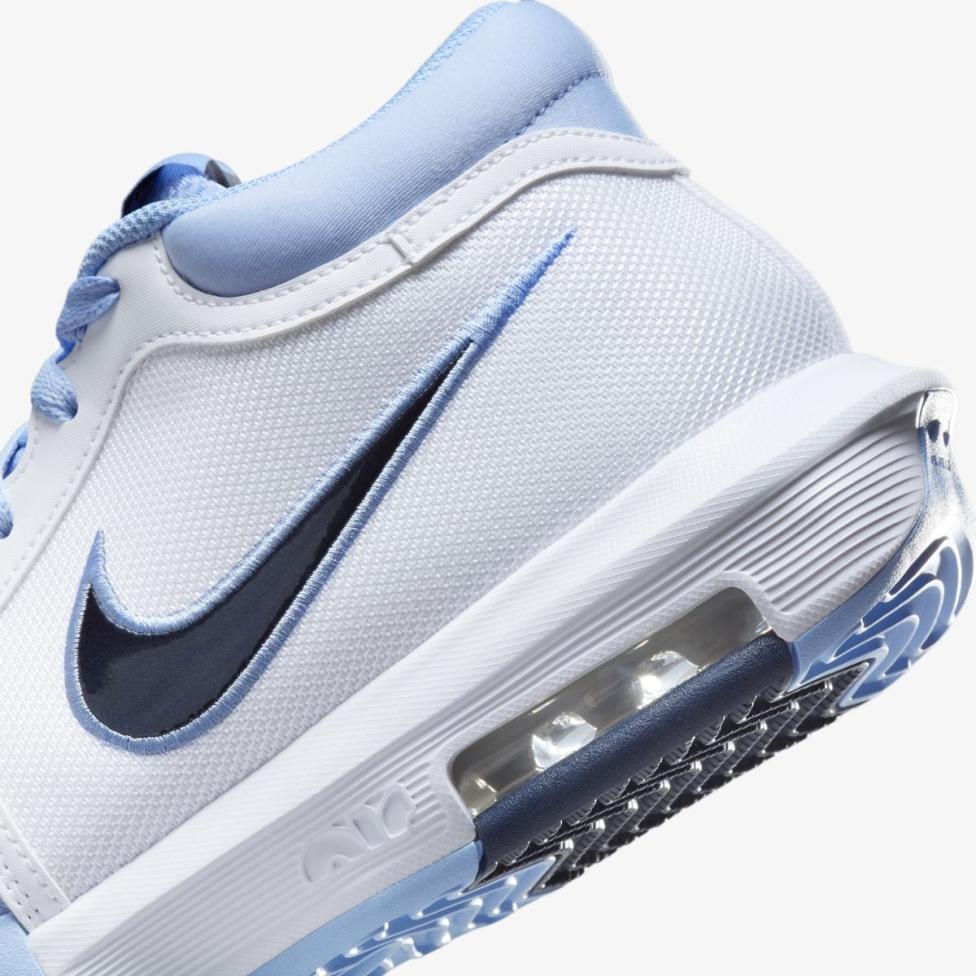 Outlet Чоловічі кросівки NIKE LEBRON WITNESS VIII HQ2139-100_image_8