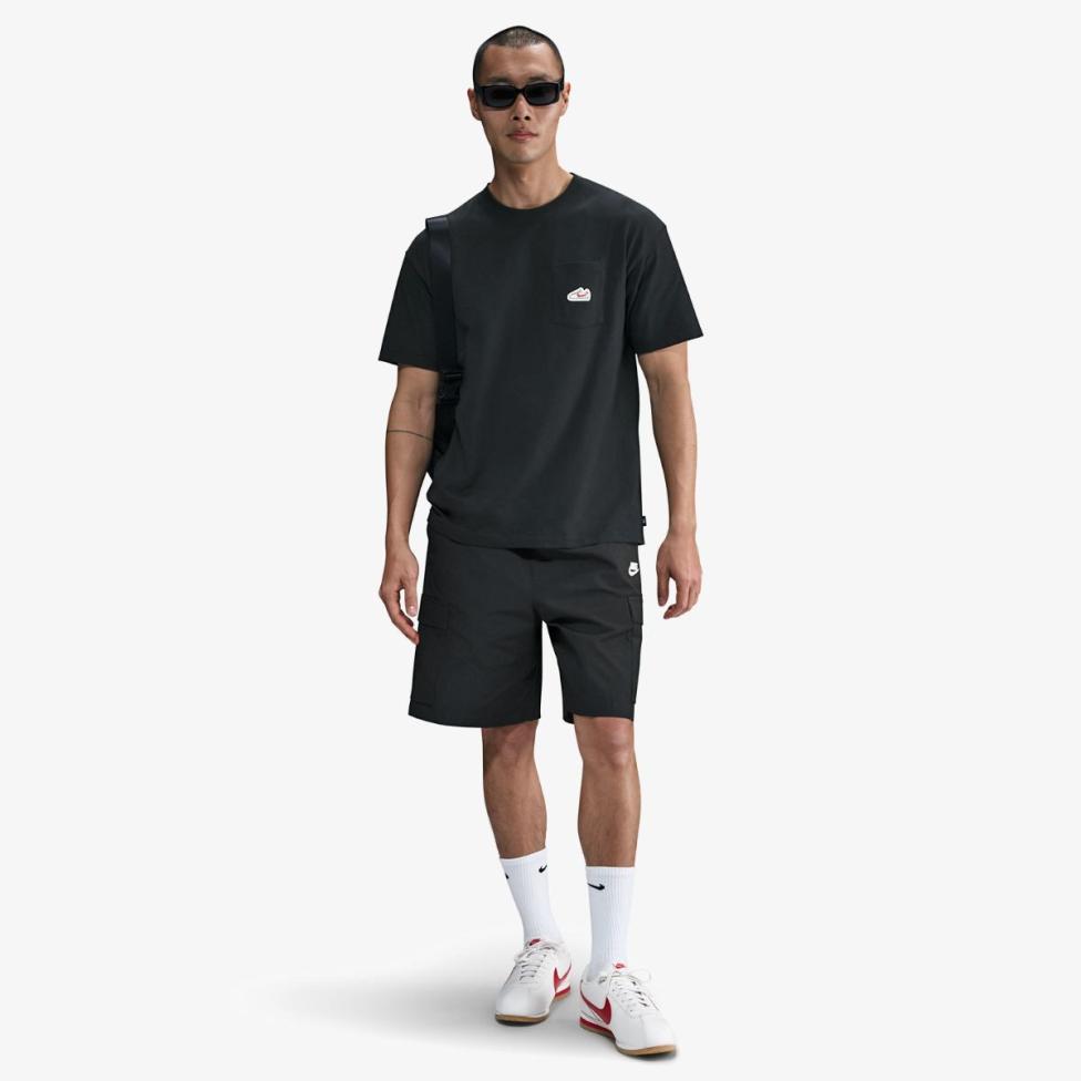 Outlet Чоловіча футболка NIKE U NSW TEE M90 SNKR PTCH PKT 2 IB1382-010_image_3
