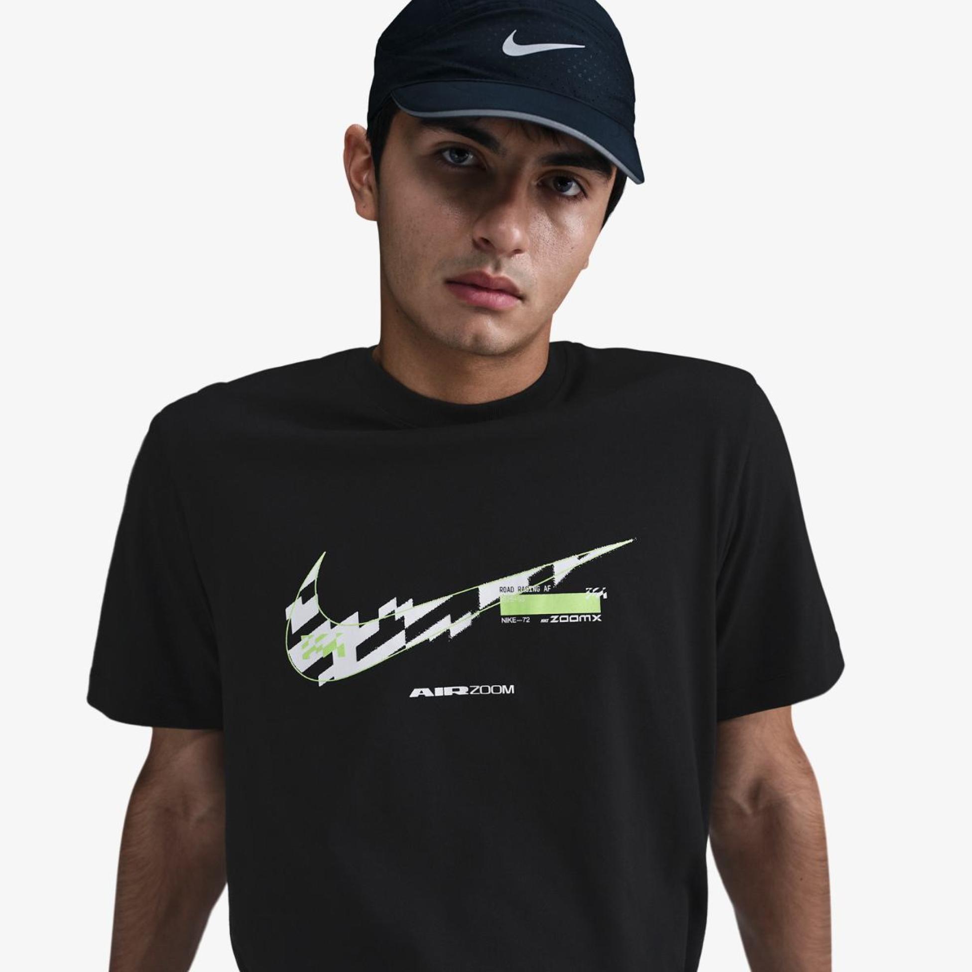 Outlet Чоловіча футболка NIKE M NK TEE ELITE ENTRY HJ3684-010