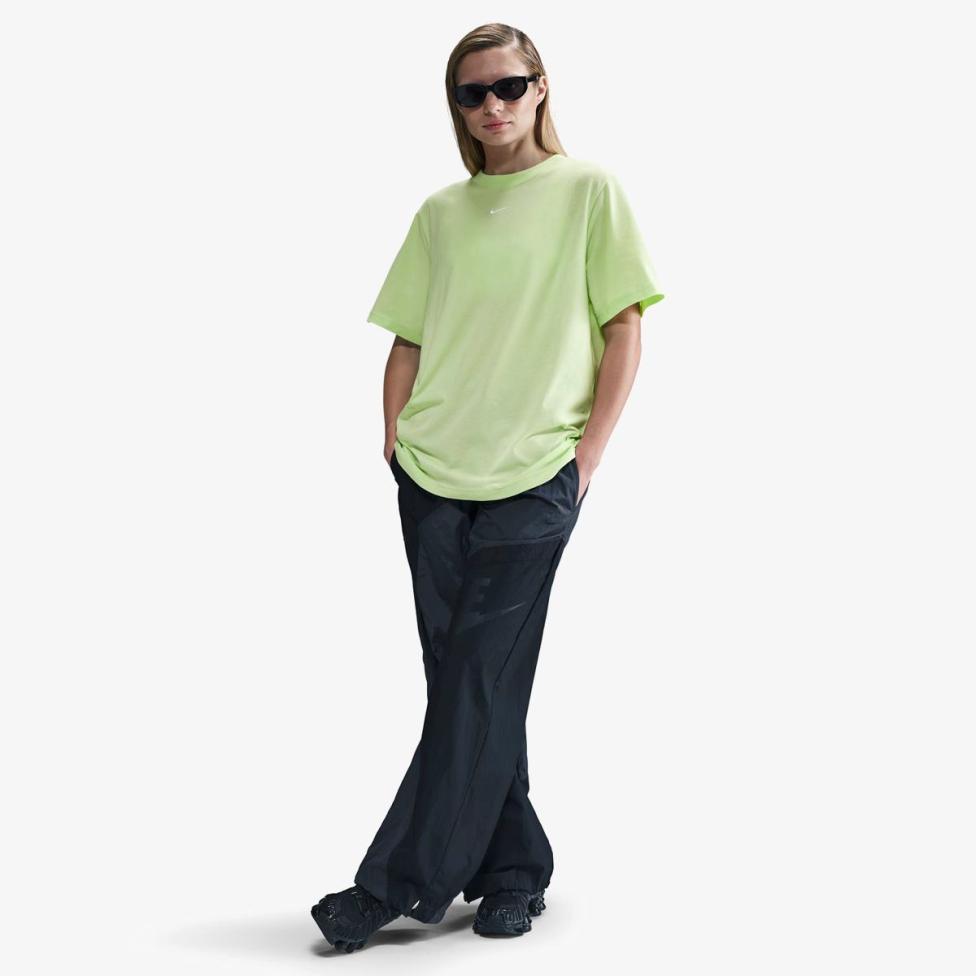 Outlet Жіноча футболка NIKE W NSW TEE ESSNTL LBR FD4149-360_image_4