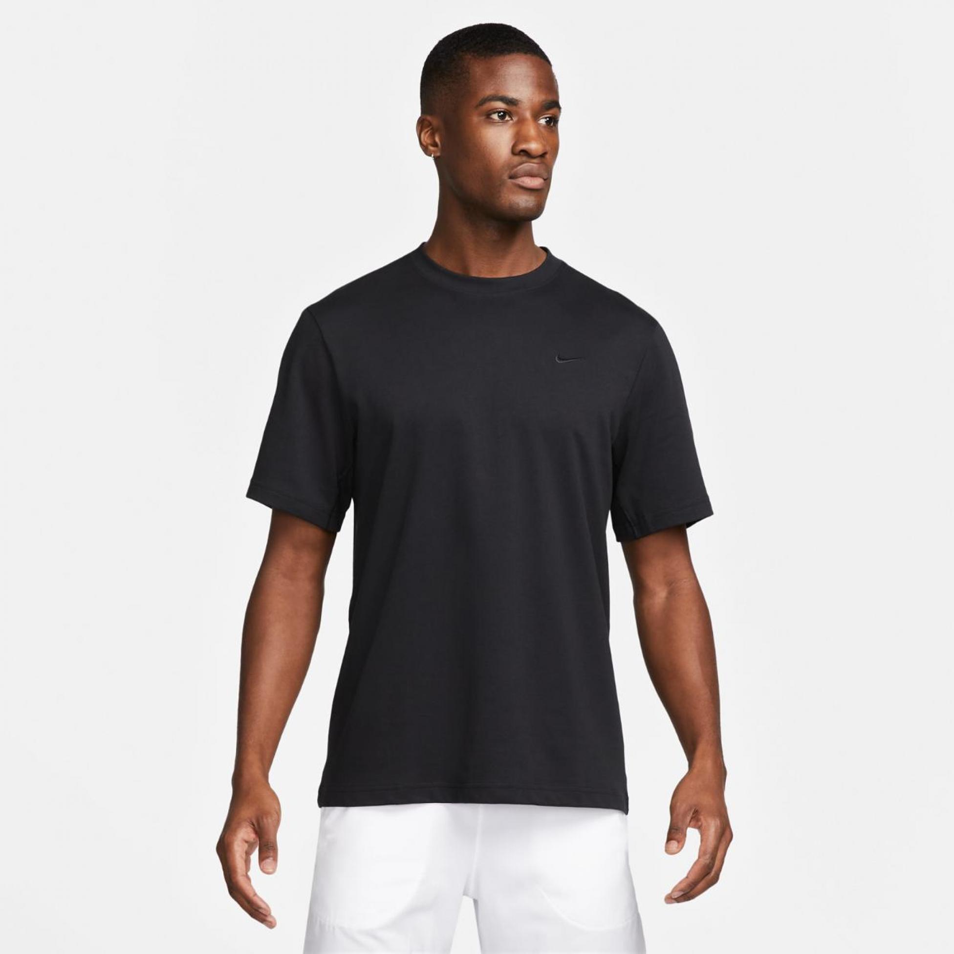 Outlet Чоловіча футболка NIKE M Dri-FIT PRIMARY STMT SS DV9831-010